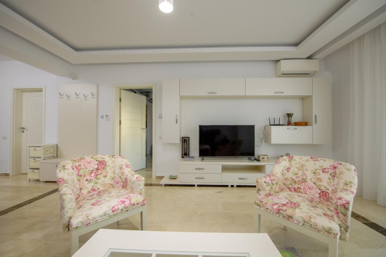 Marble Luxury Apartments Mamaia Exteriér fotografie