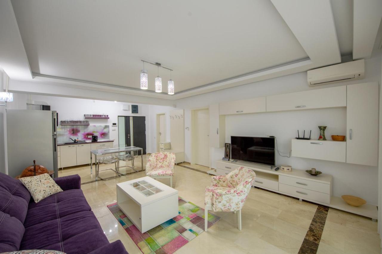 Marble Luxury Apartments Mamaia Exteriér fotografie